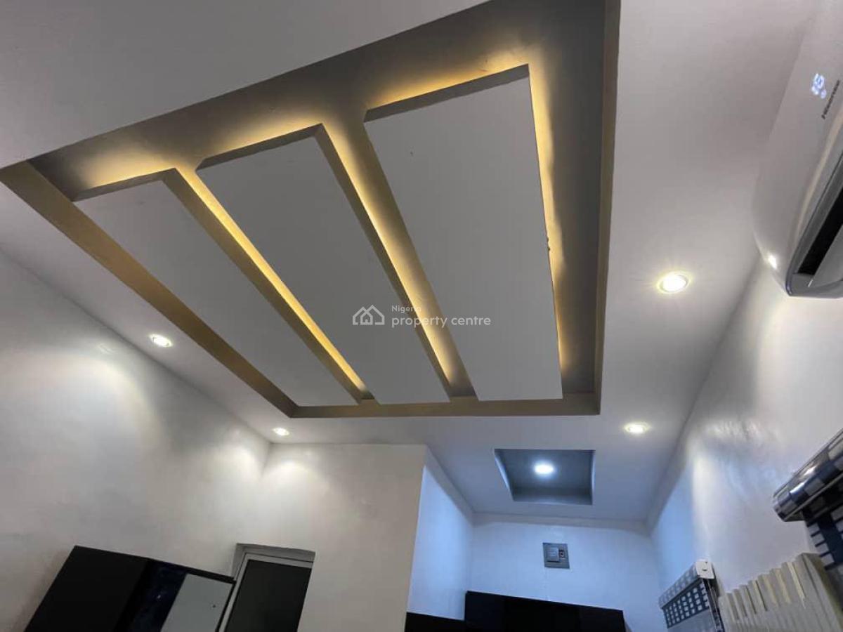 Fully Serviced Studio Apartment for Monthly Stay, Folagolo, Yaba, Lagos, Self Contain (single Rooms) for Rent