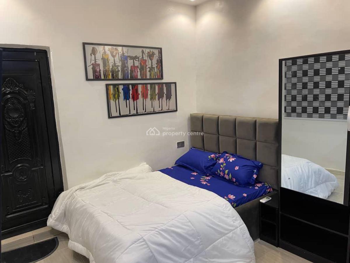 Fully Serviced Studio Apartment for Monthly Stay, Folagolo, Yaba, Lagos, Self Contain (single Rooms) for Rent