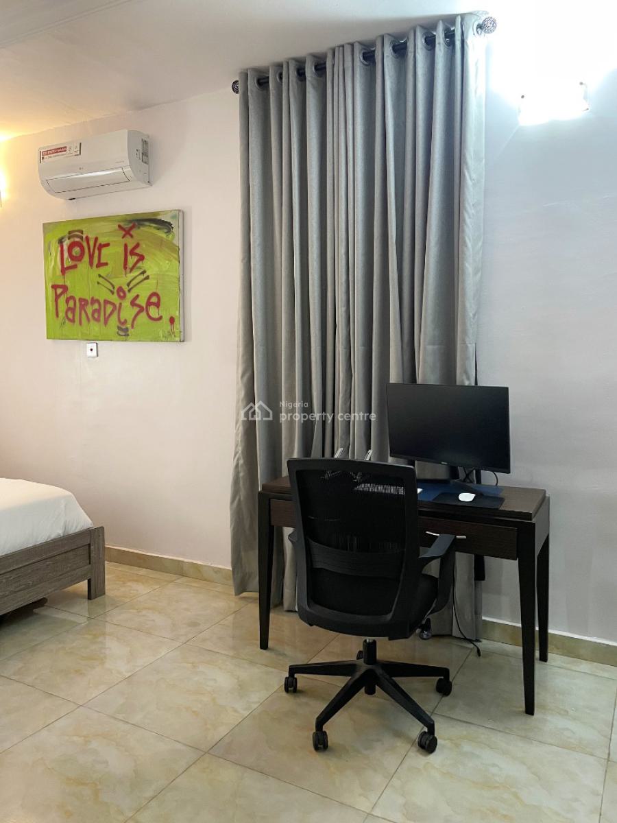 Beautiful 2bedroom Apartment with Bq, Ikoyi, Lagos, Flat / Apartment Short Let