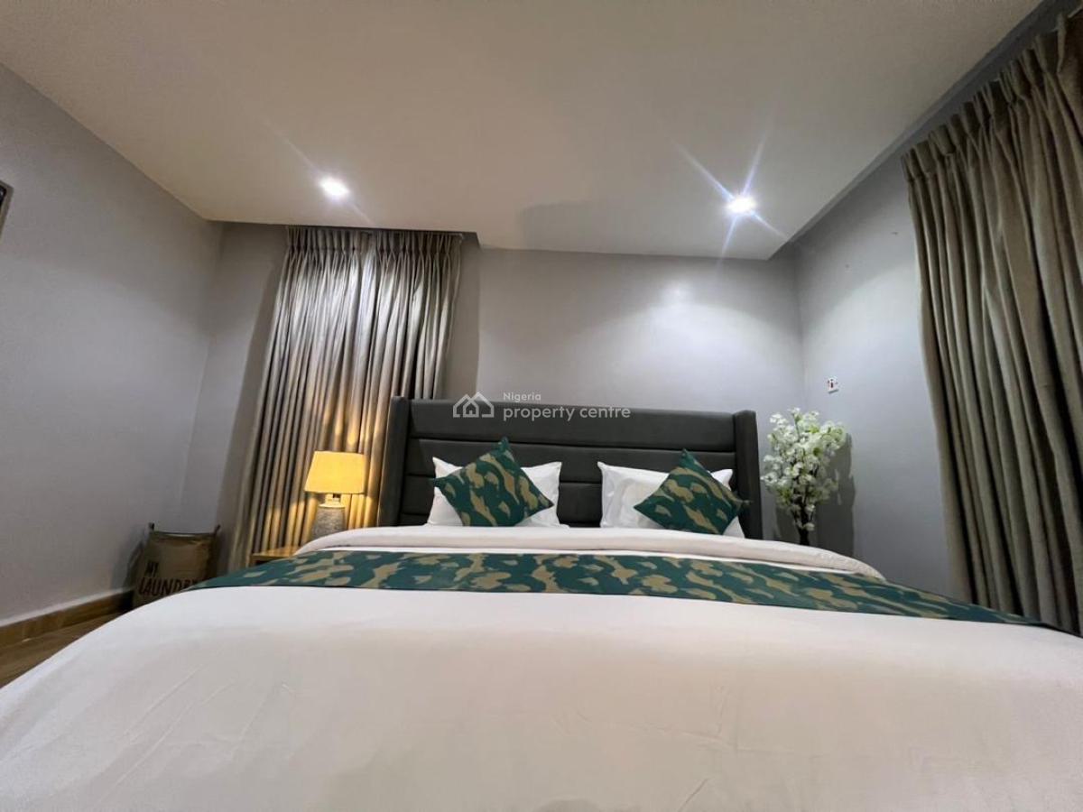 2 Bedroom Furnished and Serviced Apartment., Wuse 2, Abuja, Flat / Apartment Short Let