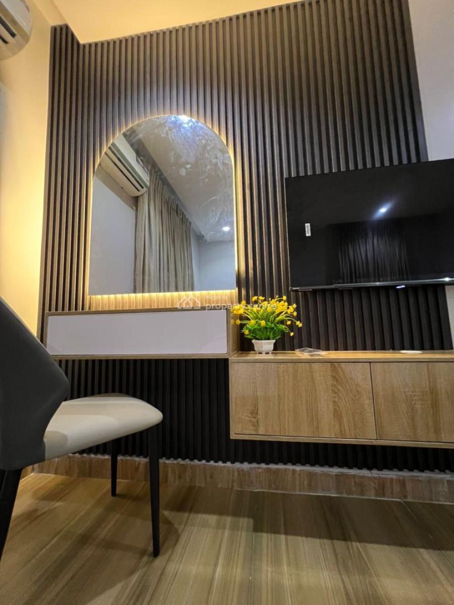 2 Bedroom Furnished and Serviced Apartment., Wuse 2, Abuja, Flat / Apartment Short Let