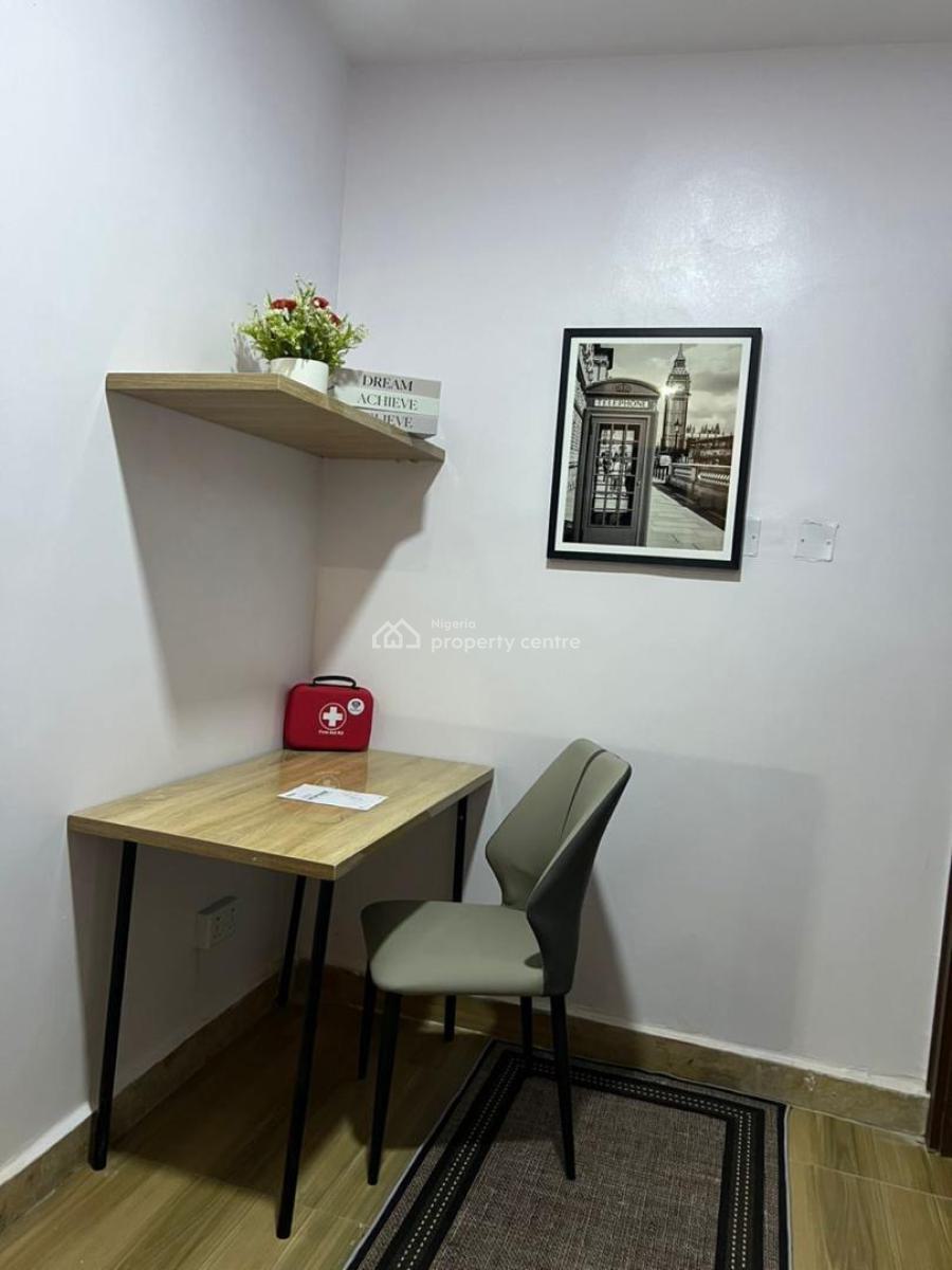 2 Bedroom Furnished and Serviced Apartment., Wuse 2, Abuja, Flat / Apartment Short Let