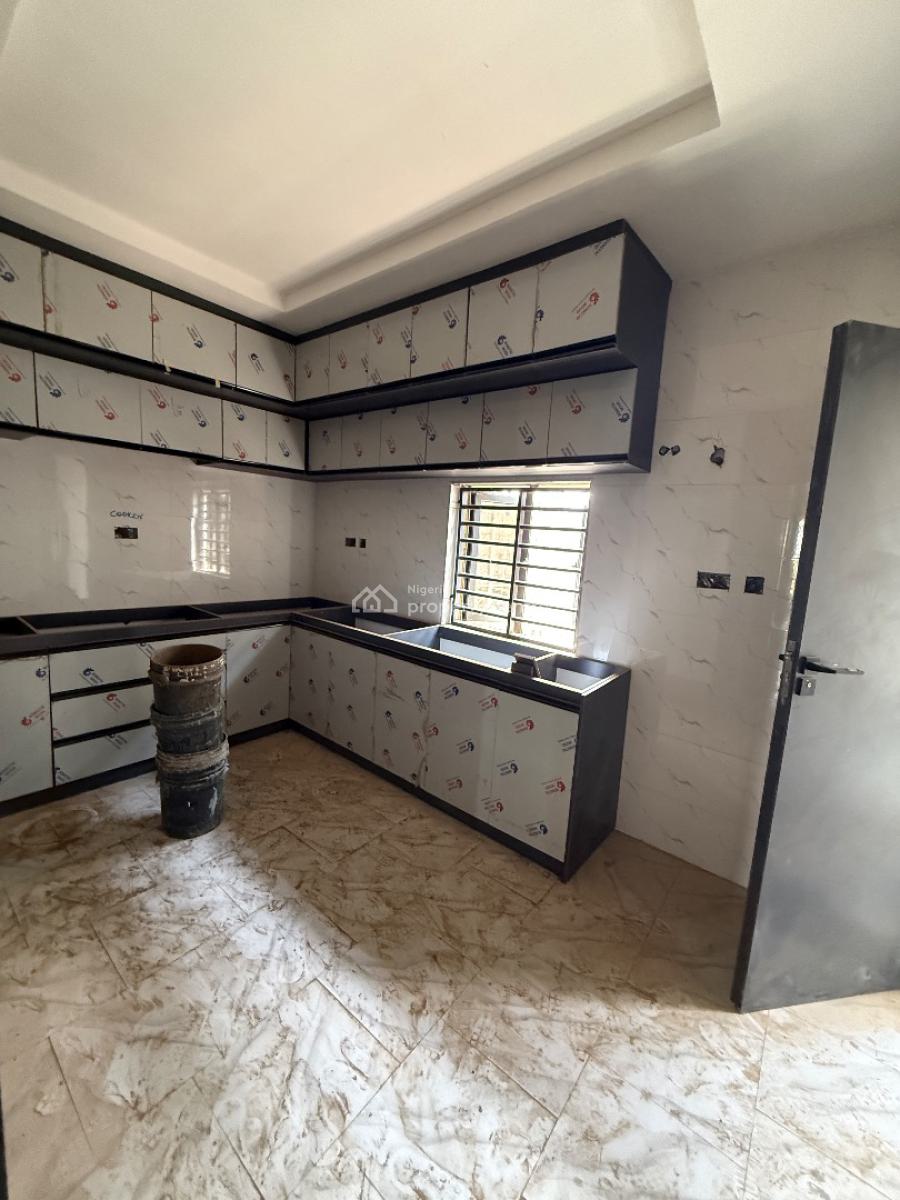 Newly Built 4 Units of 3 Bedroom and 2 Units of 2 Bedroom, Jahi, Abuja, House for Rent