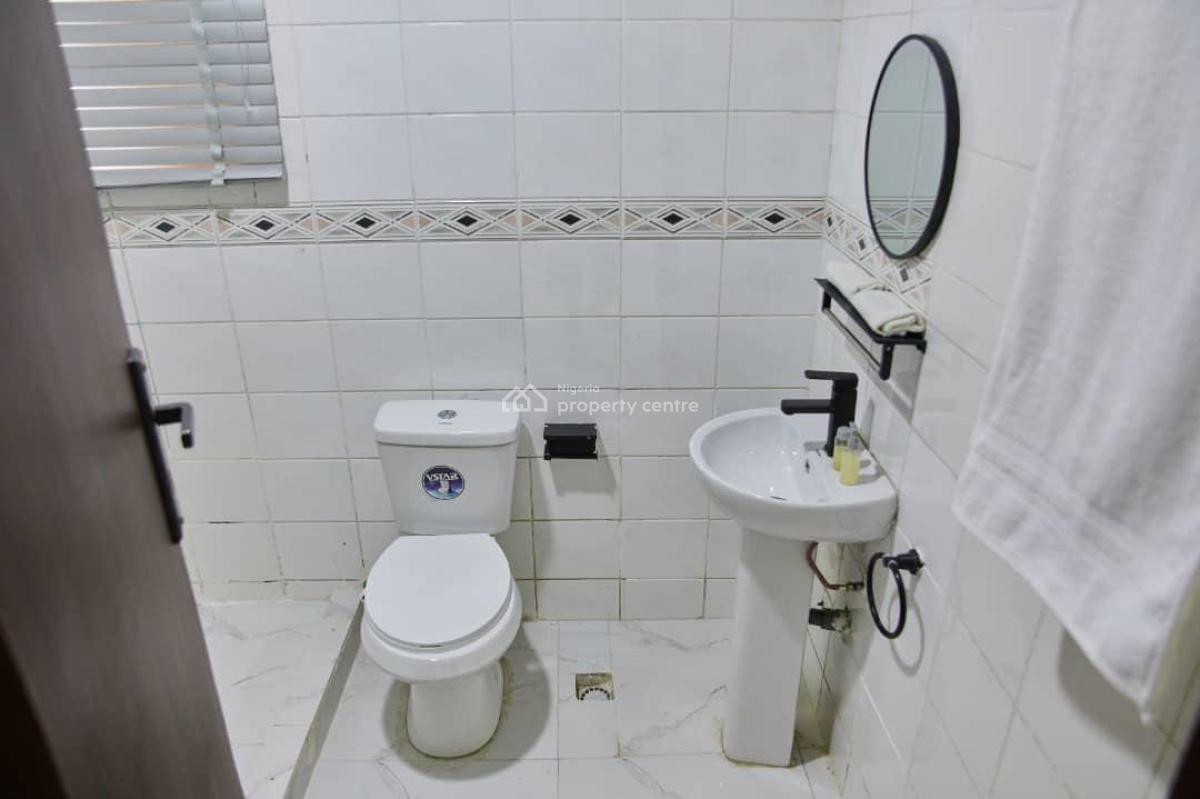 Magnificently Furnished and Serviced Luxury Studio Apartment, Off Airport Road, Mafoluku, Mafoluku, Oshodi, Lagos, Self Contain (single Rooms) Short Let