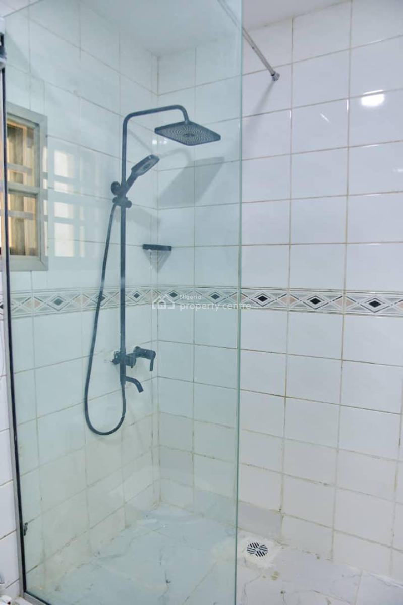 Scintillatingly Furnished and Serviced Luxury Studio Apartment, Off Airport Road, Mafoluku, Mafoluku, Oshodi, Lagos, Self Contain (single Rooms) Short Let