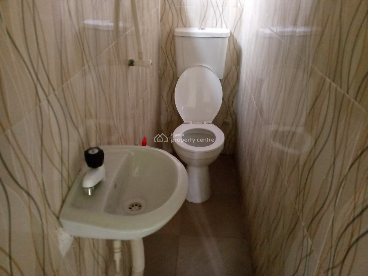 a Nice, All En-suite Mini-flat with Pop and a Wardrobe, Near Akute Bus Stop, Ojodu, Lagos, Mini Flat (room and Parlour) for Rent