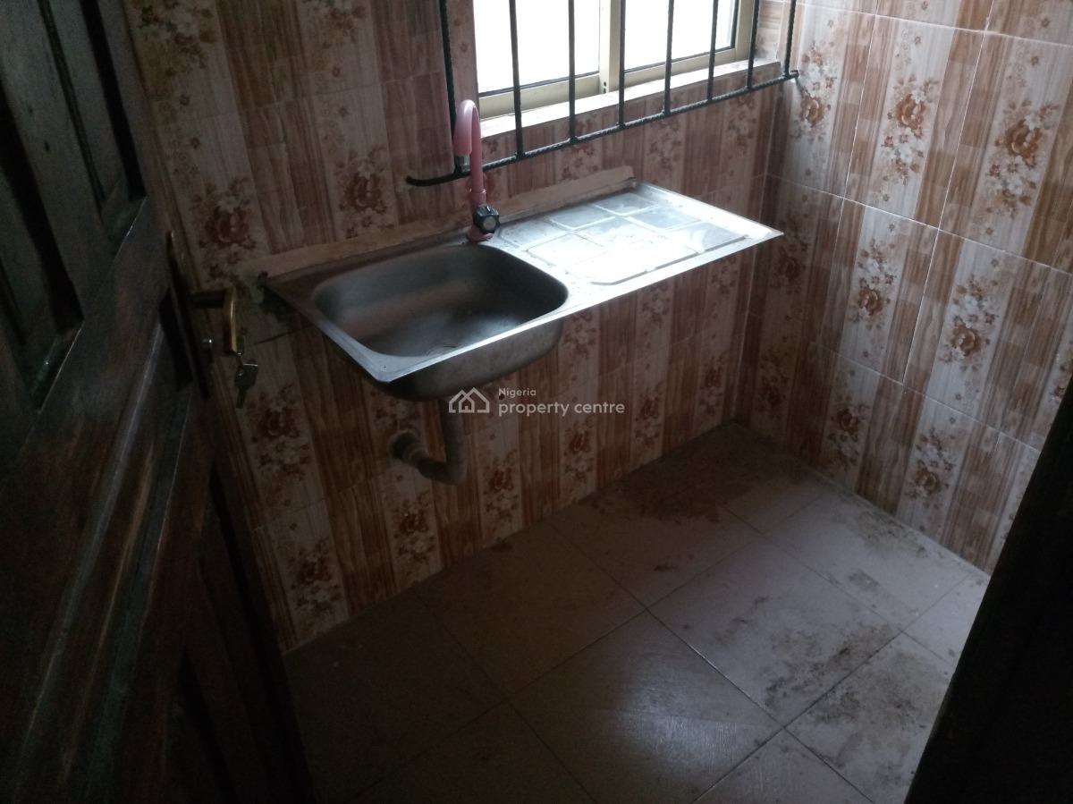 a Nice, All En-suite Mini-flat with Pop and a Wardrobe, Near Akute Bus Stop, Ojodu, Lagos, Mini Flat (room and Parlour) for Rent