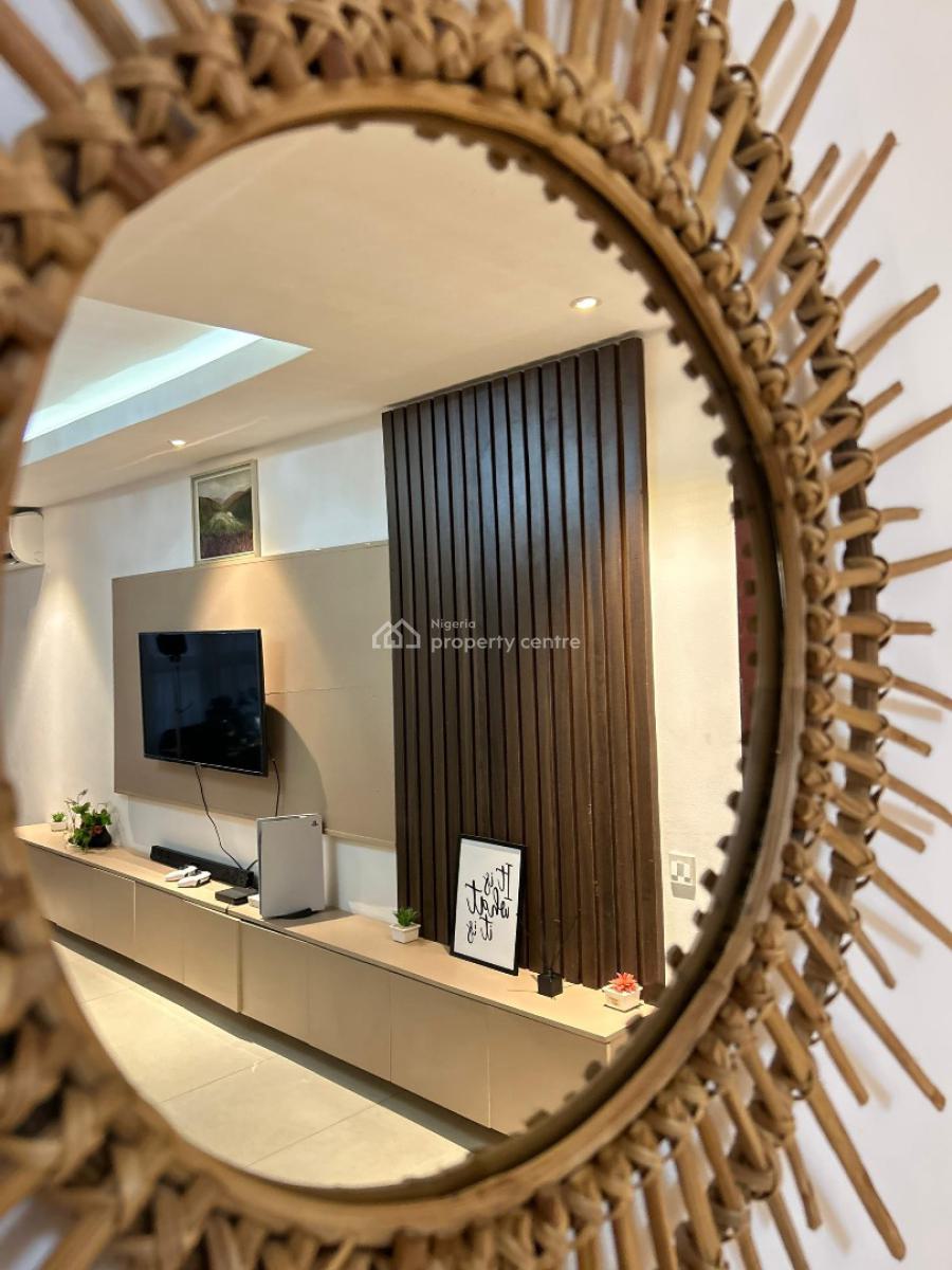 Luxury and Spacious 2 Bedroom Apartments with Ps5, Lekki Phase 1, Lekki, Lagos, Flat / Apartment Short Let