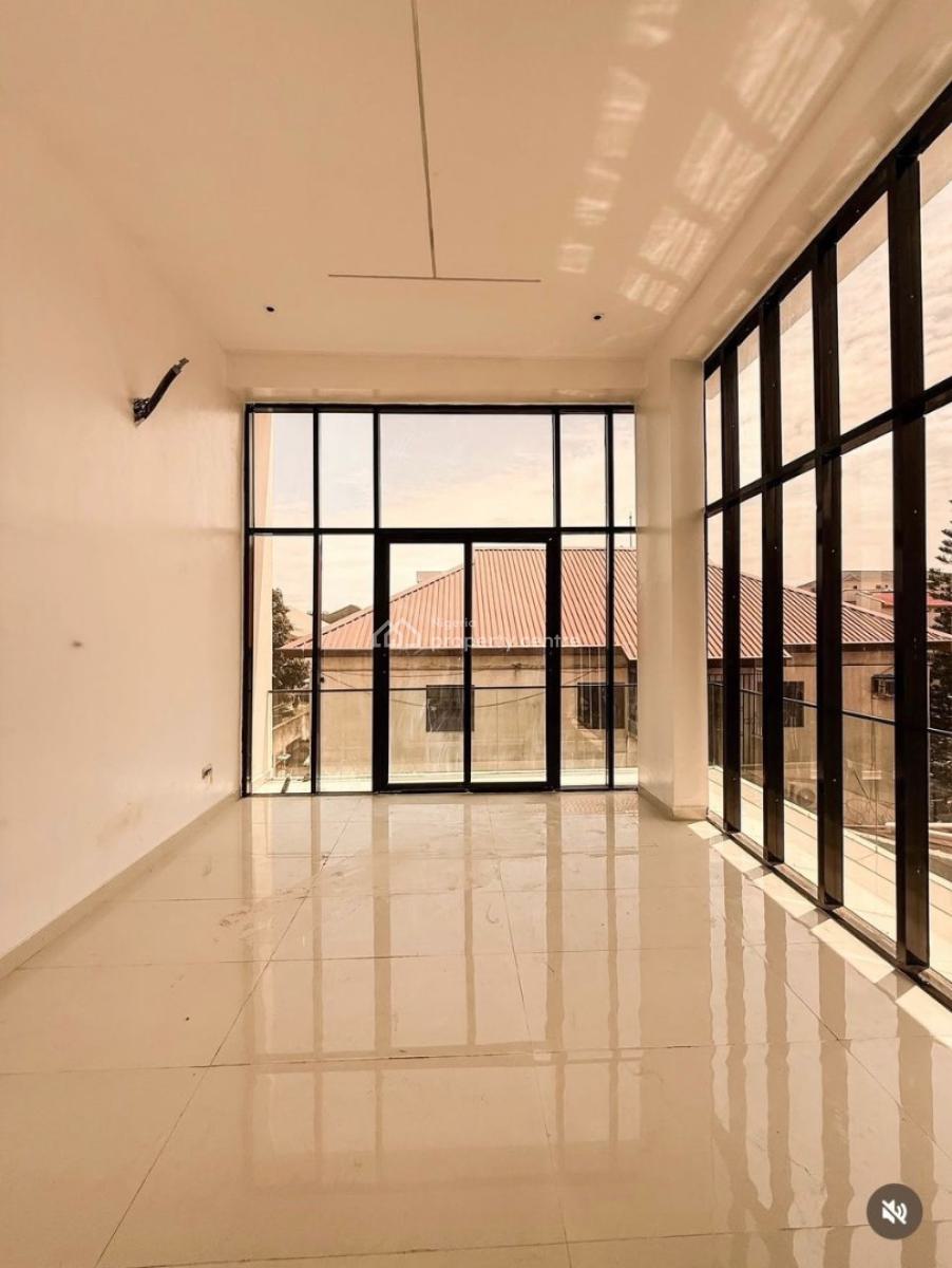 Brand New Luxury 3 Bedroom Apartment with Bq & Pool, Lekki Phase 1, Lekki, Lagos, Flat / Apartment for Sale