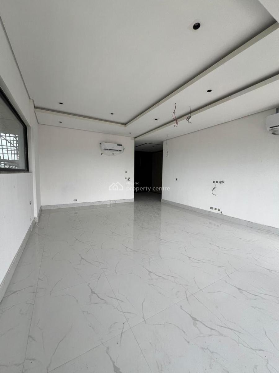Elegantly Built  Bedoom Penthouse with Bq,  Elevator, Ikoyi, Lagos, Flat / Apartment for Sale