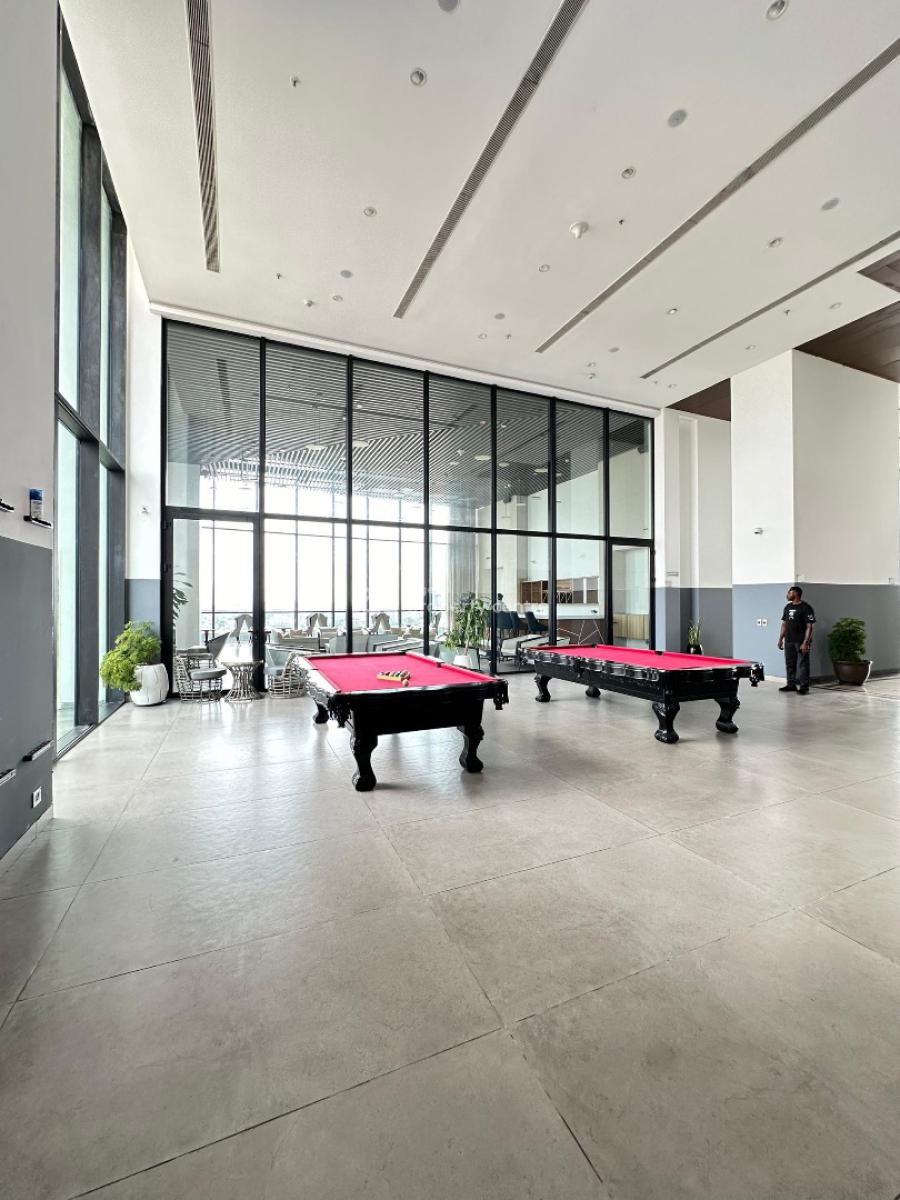 Standard 4 Bedroom with Bq, Pool, Play Room, Concierge , Game House ,, Ikoyi, Lagos, Flat / Apartment for Sale