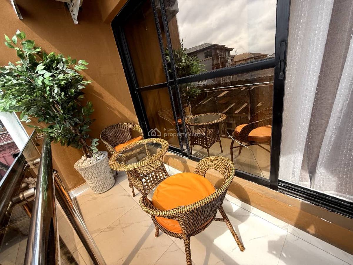 Luxury Spacious 1 Bedroom Apartment, Surulere, Lagos, Flat / Apartment Short Let