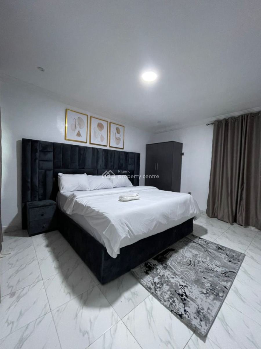 Beautiful 2 Bedroom Apartment, Ogba, Ikeja, Lagos, Flat / Apartment Short Let