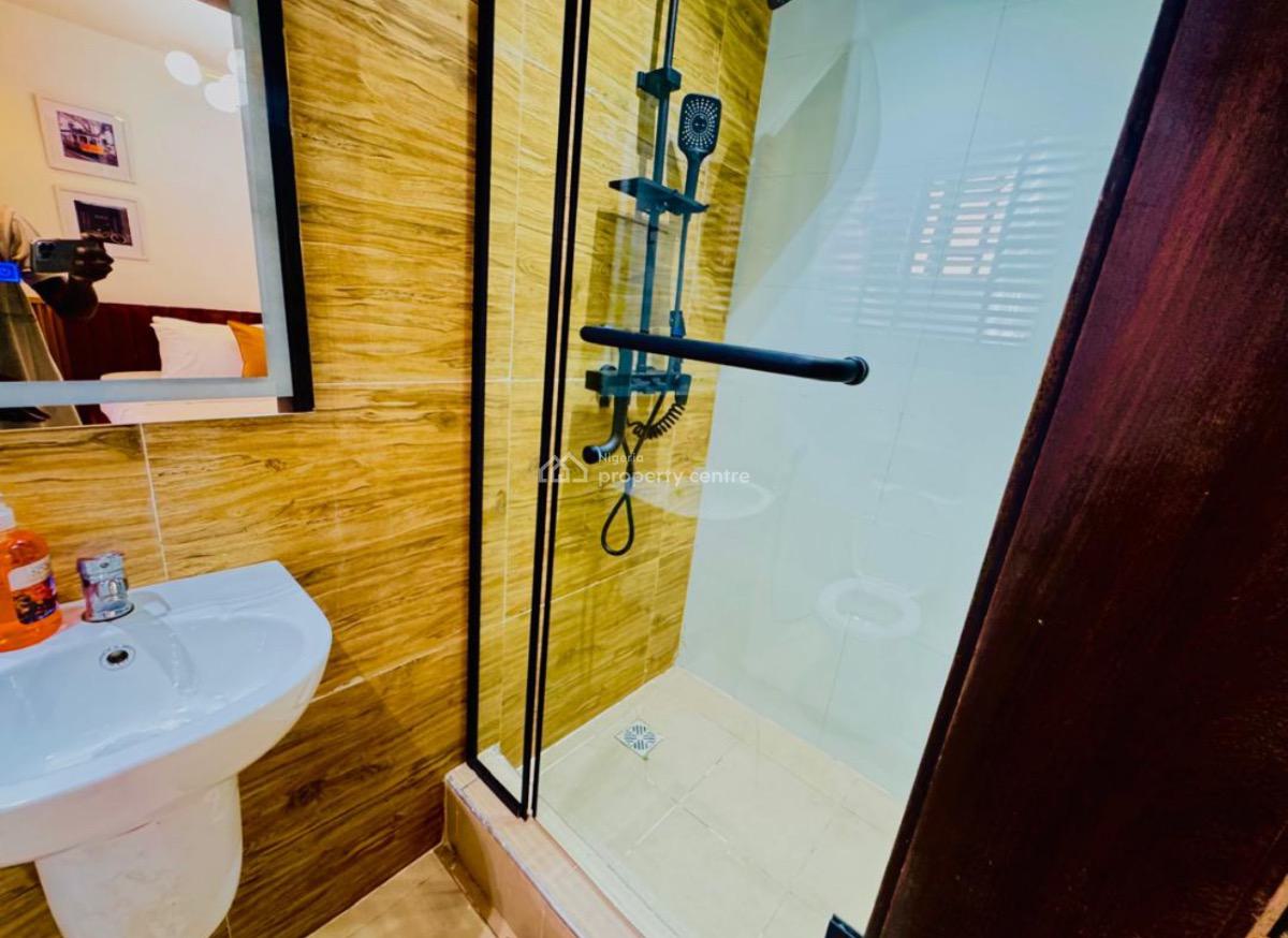 Exquisite Mini Flat(room&parlor) Apartment, Lekki Phase 1, Lekki Phase 1, Lekki, Lagos, Mini Flat (room and Parlour) Short Let