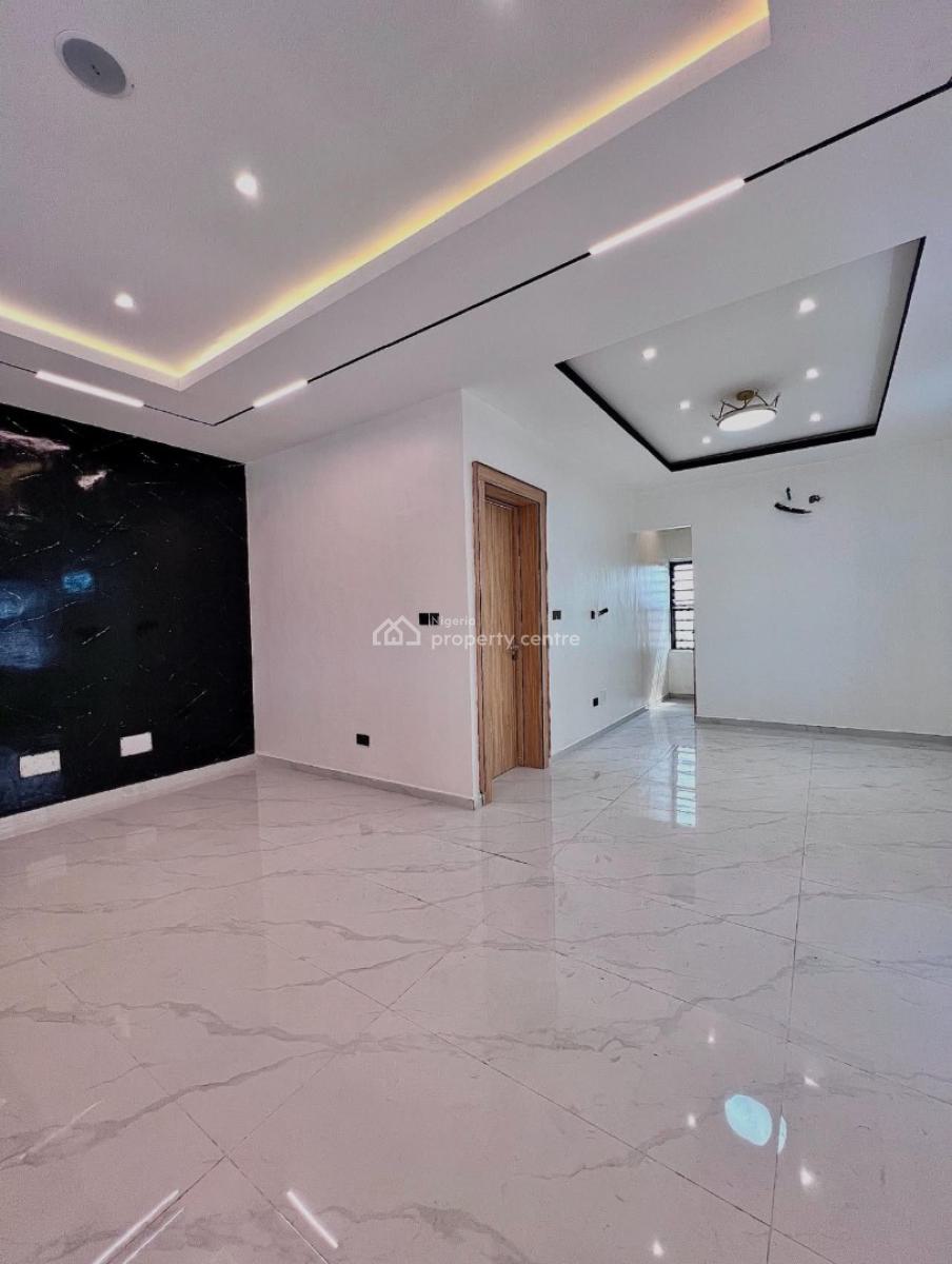 Contemporary 6 Bedroom Fully Detached Penthouse Duplex with Bq, Chevron, Lekki, Lagos, Detached Duplex for Sale