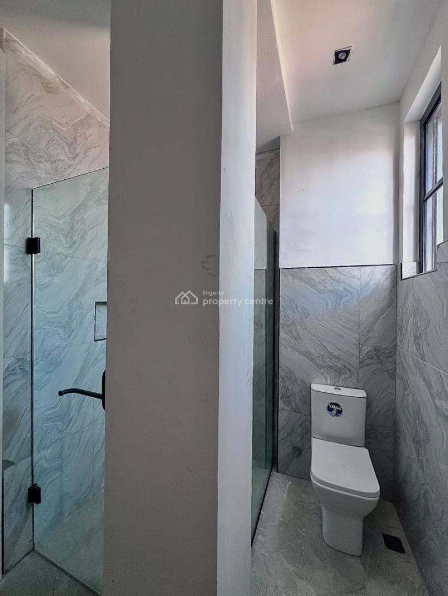 Gorgeous 2 Bedroom Apartment with a Pool and Elevator, Ikate, Lekki, Lagos, Flat / Apartment for Sale