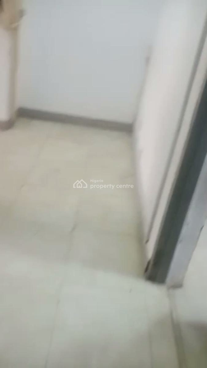 2 Bedroom Apartment, Mende, Maryland, Lagos, Flat / Apartment for Rent