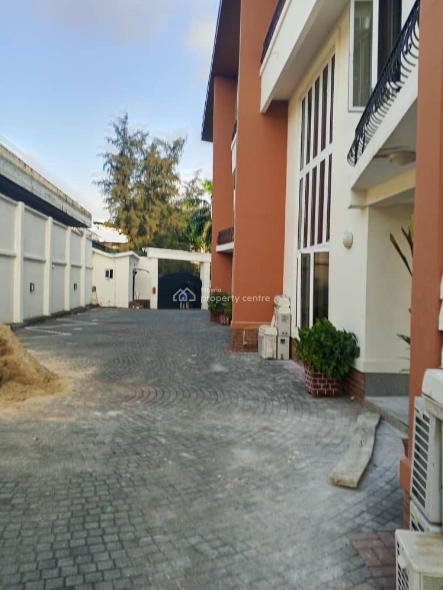 a Newly Renovated 5 Bedroom Maisonette, Banana Island, Ikoyi, Lagos, House for Rent