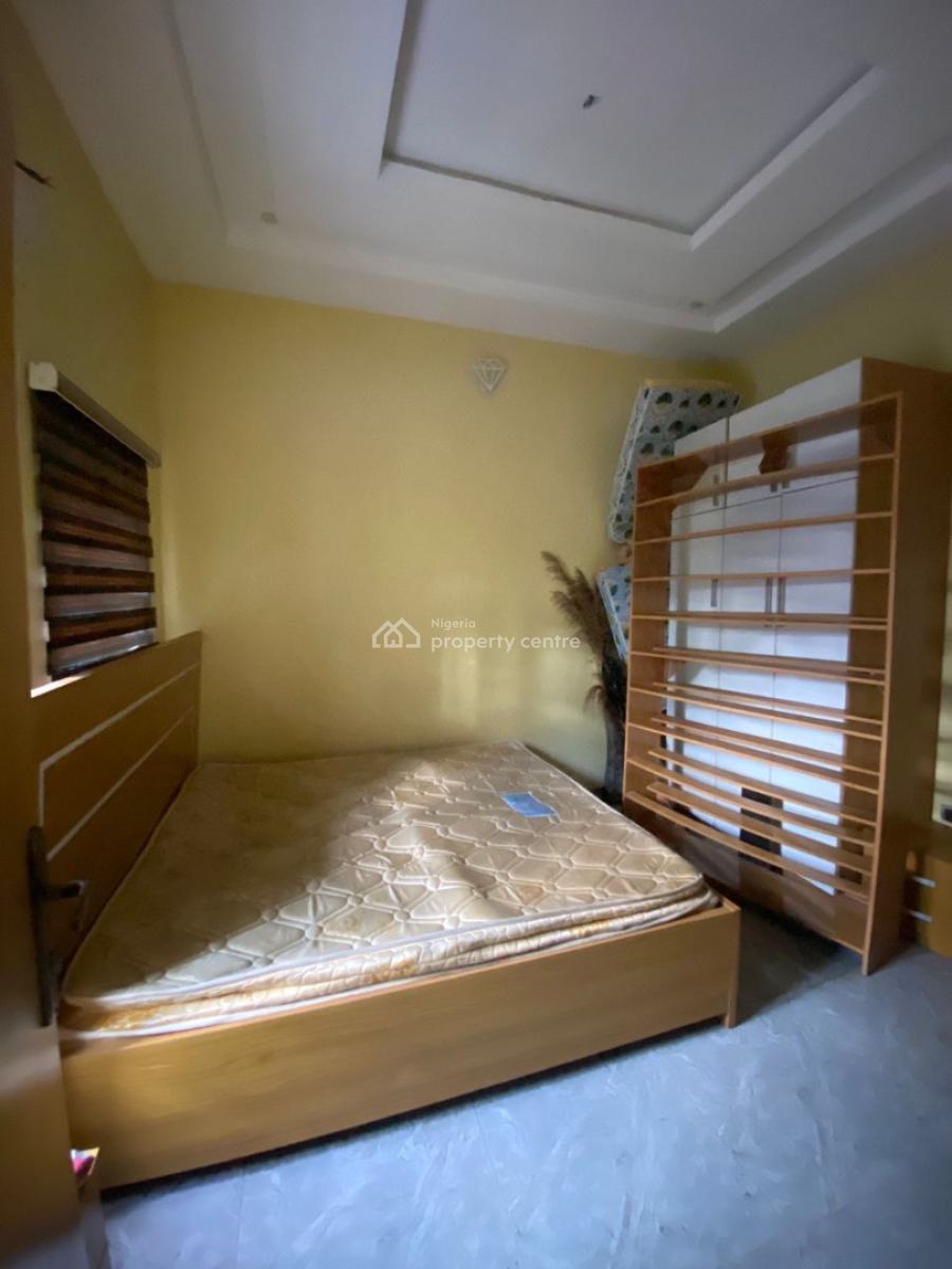 4 Bedrooms with a Bq, Chevron, Lekki, Lagos, Semi-detached Duplex for Sale