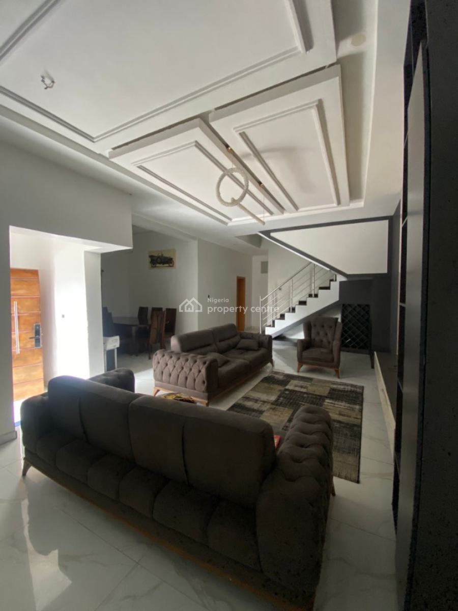 4 Bedrooms with a Bq, Chevron, Lekki, Lagos, Semi-detached Duplex for Sale