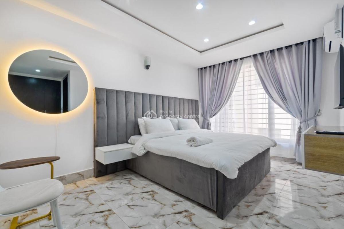 3 Bedroom Luxurious Apartment with Amazing Features, Lekki, Lagos, Flat / Apartment Short Let