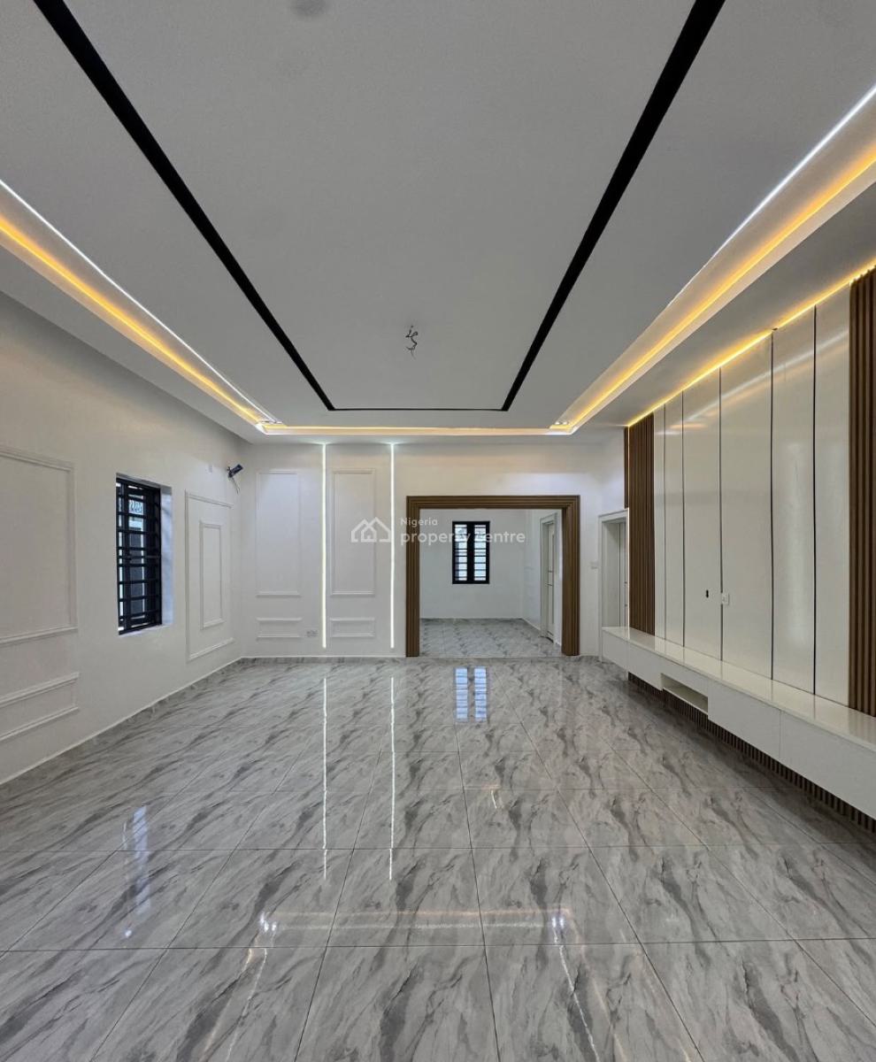 5 Bedroom Fully Detached Duplex with Bq, Dakwo, Abuja, Detached Duplex for Sale