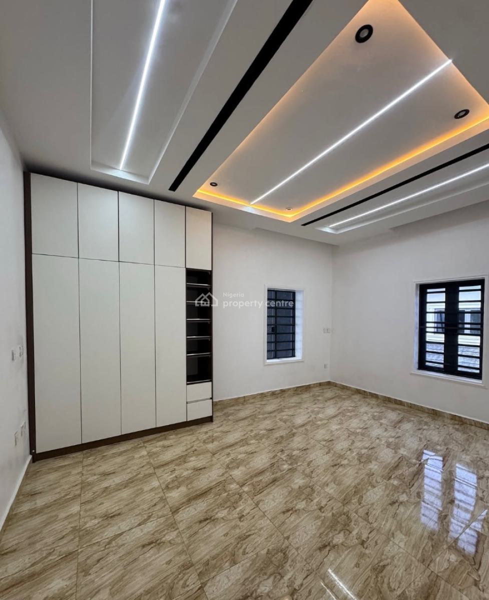 5 Bedroom Fully Detached Duplex with Bq, Dakwo, Abuja, Detached Duplex for Sale