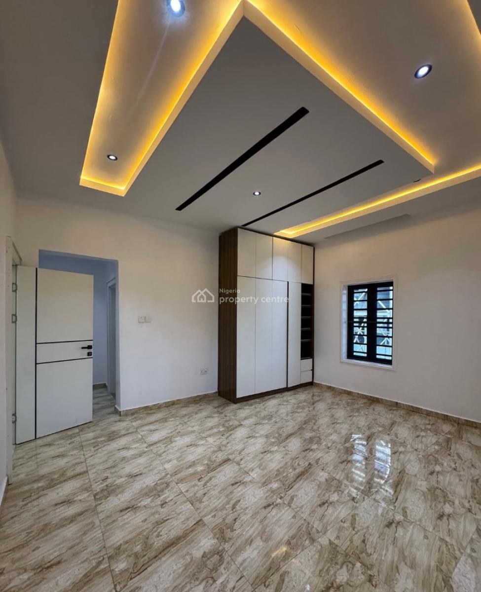 5 Bedroom Fully Detached Duplex with Bq, Dakwo, Abuja, Detached Duplex for Sale