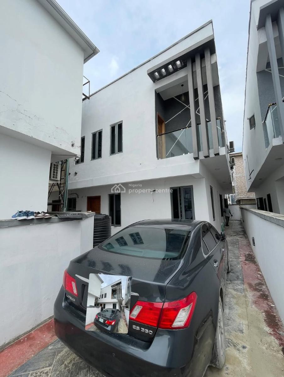 2 Bedroom Apartment, Ologolo, Lekki, Lagos, Flat / Apartment for Rent