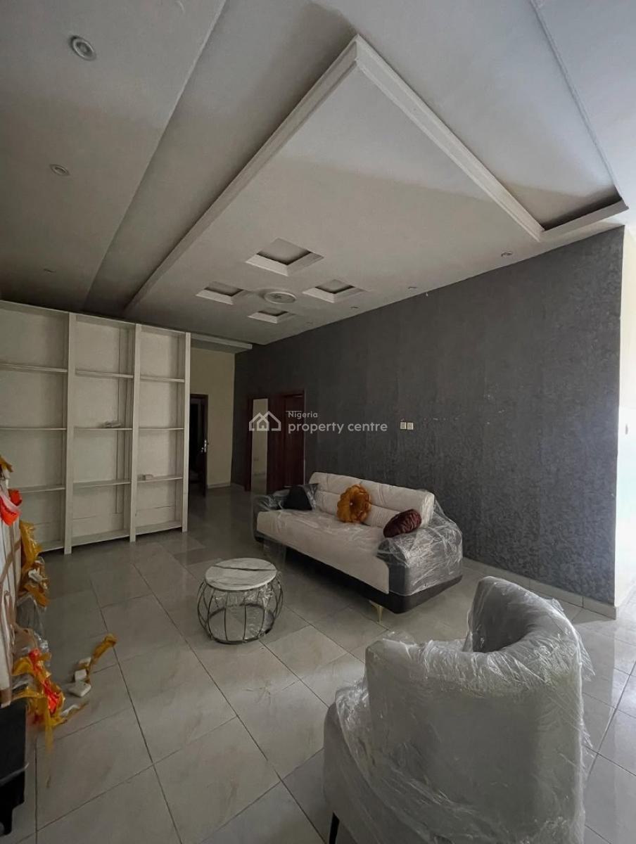 2 Bedroom Apartment, Ologolo, Lekki, Lagos, Flat / Apartment for Rent