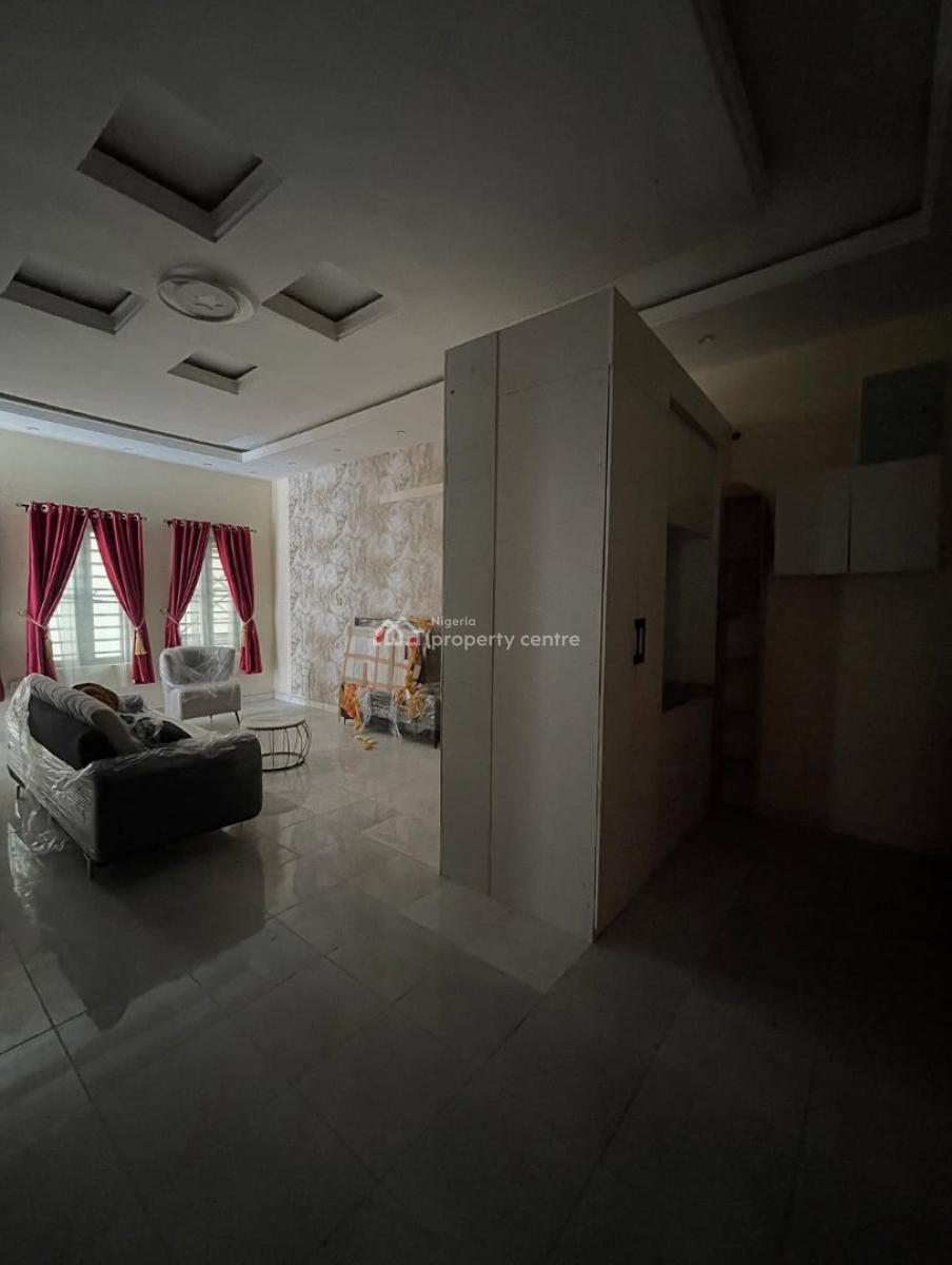 2 Bedroom Apartment, Ologolo, Lekki, Lagos, Flat / Apartment for Rent