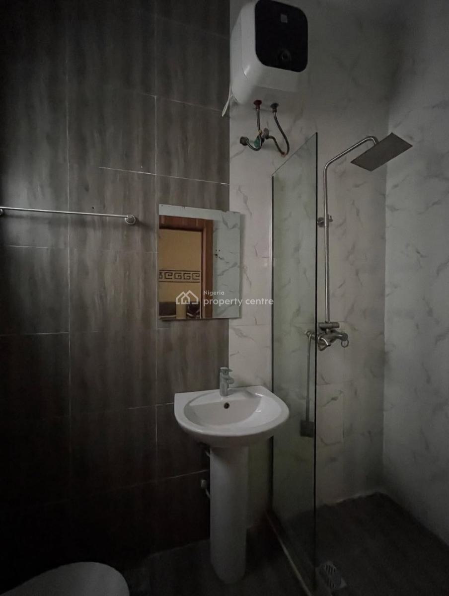 2 Bedroom Apartment, Ologolo, Lekki, Lagos, Flat / Apartment for Rent