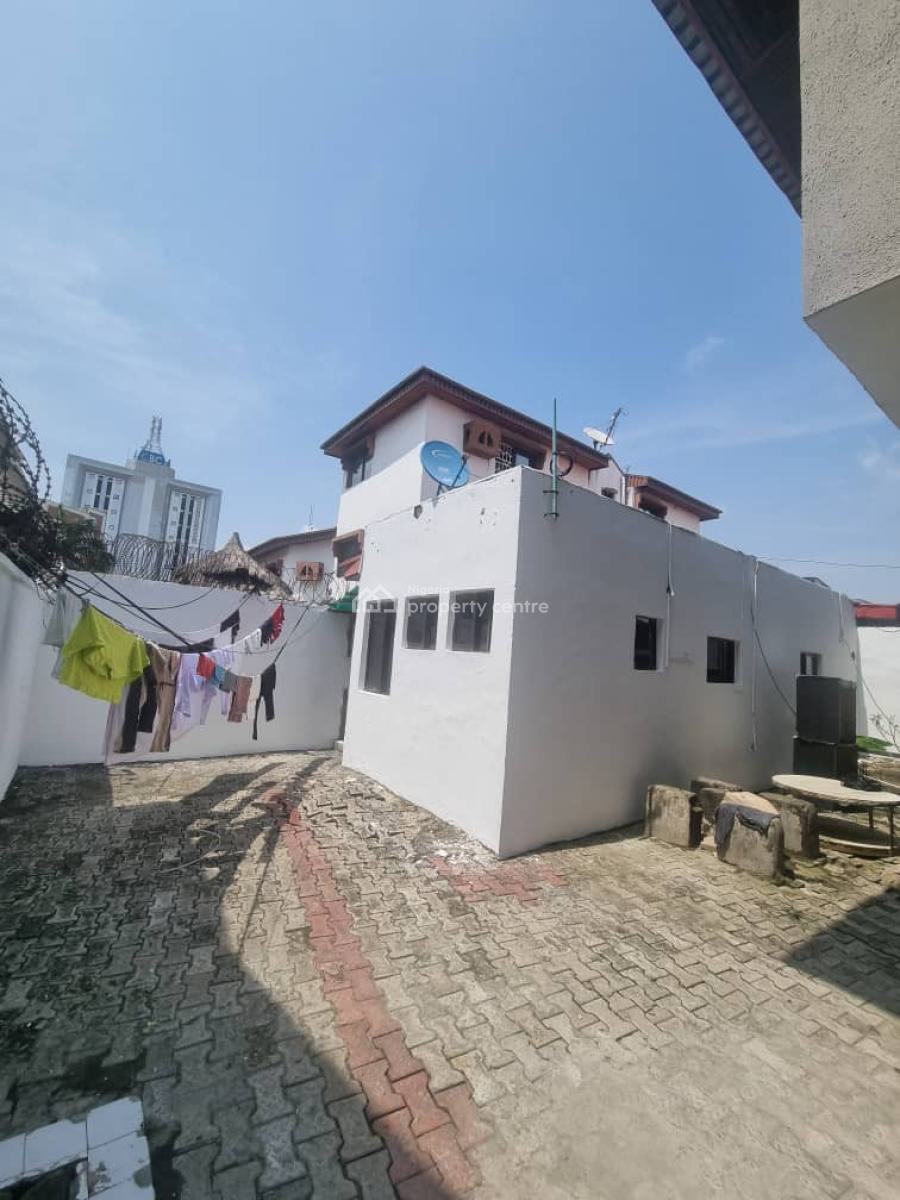 Standard Luxury Mini Flat Bq, Off Admiralty, Lekki Phase 1, Lekki, Lagos, Mini Flat (room and Parlour) for Rent