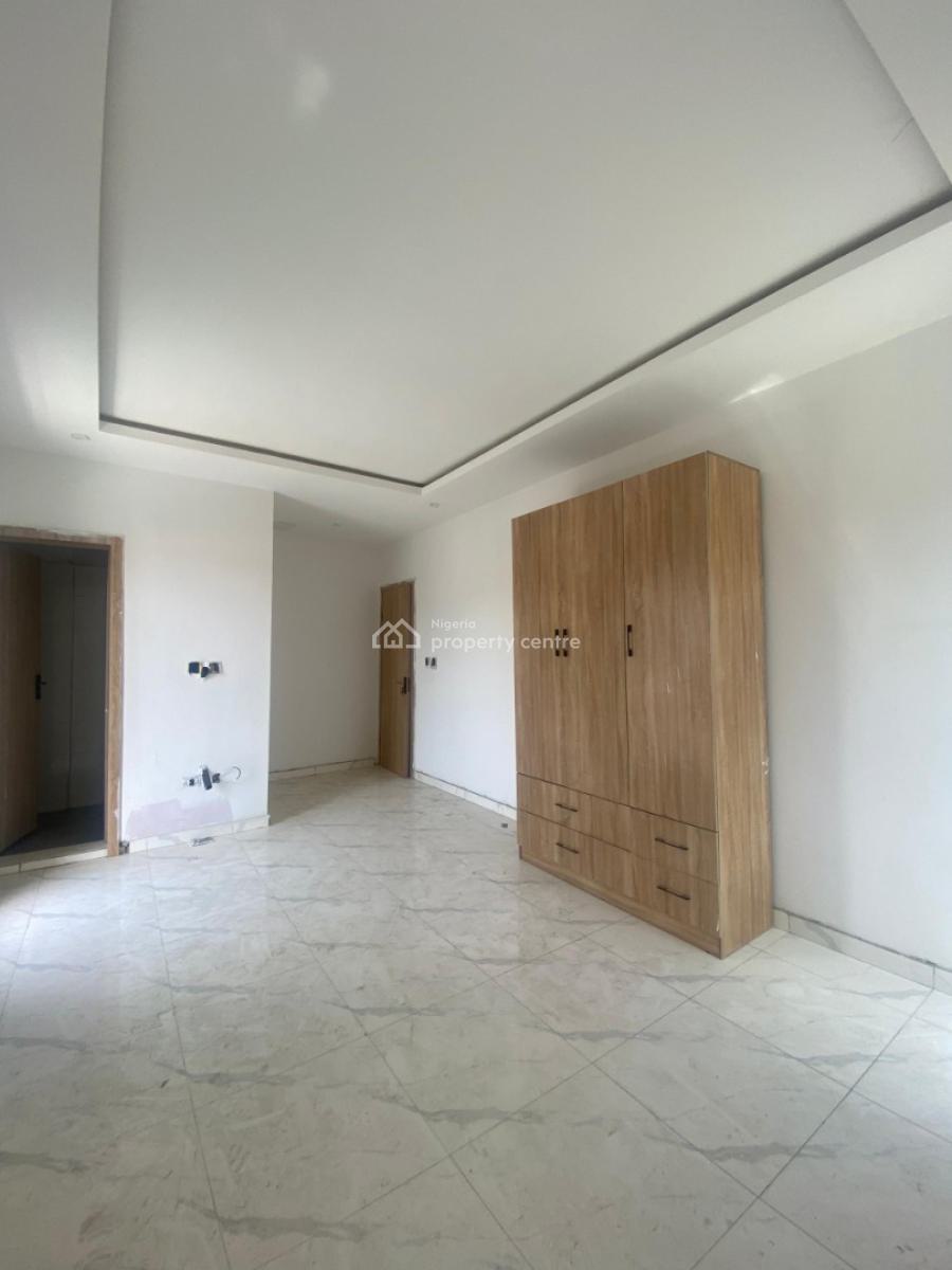 Upgrade to Luxury! 2-bedroom Apartment with Elevator, Pool & Gym, Ikate, Lekki, Lagos, Flat / Apartment for Sale