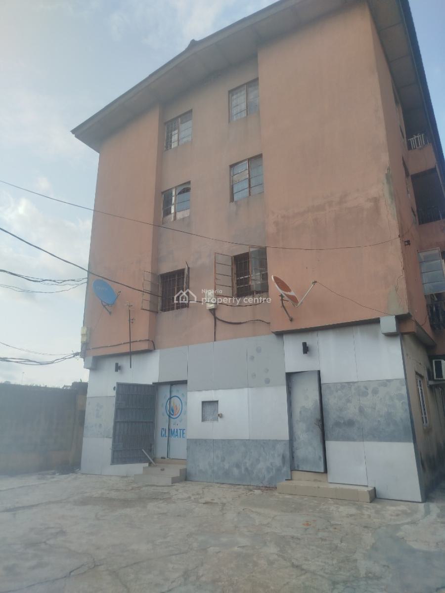 8 Units of 3 Bedroom Flat, Oluwole Street, Akoka, Yaba, Lagos, Flat / Apartment for Sale