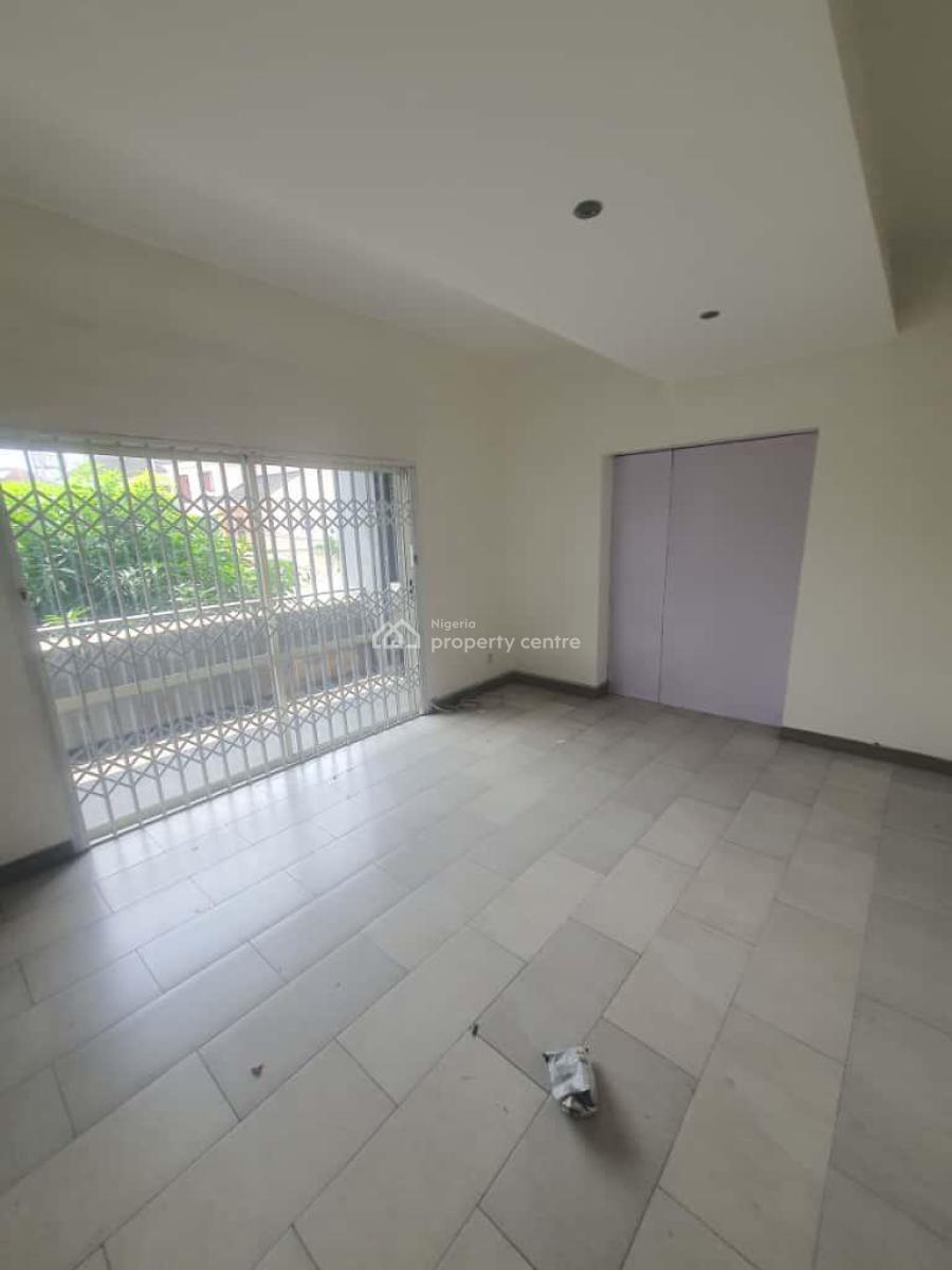 Fully Serviced 3 Bedroom Flat Apartment with Bq, Ikeja Gra, Ikeja, Lagos, Flat / Apartment for Rent