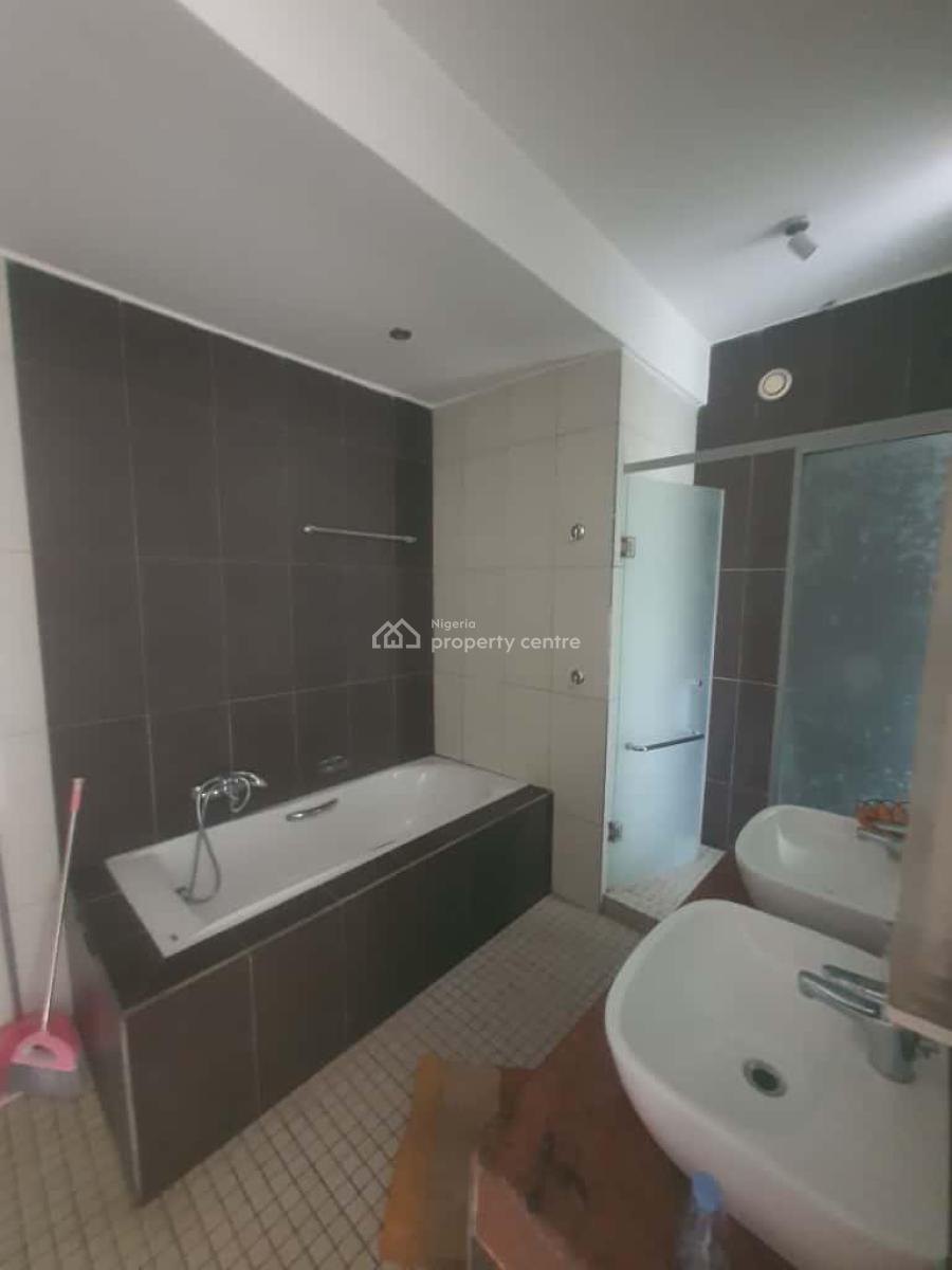 Fully Serviced 3 Bedroom Flat Apartment with Bq, Ikeja Gra, Ikeja, Lagos, Flat / Apartment for Rent