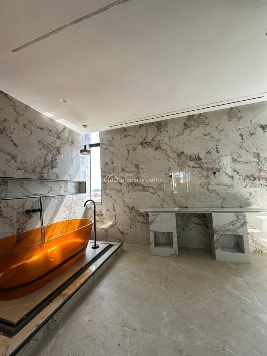 5 Bedroom Fully Detached House, Lekki Phase 1, Lekki, Lagos, Detached Duplex for Sale