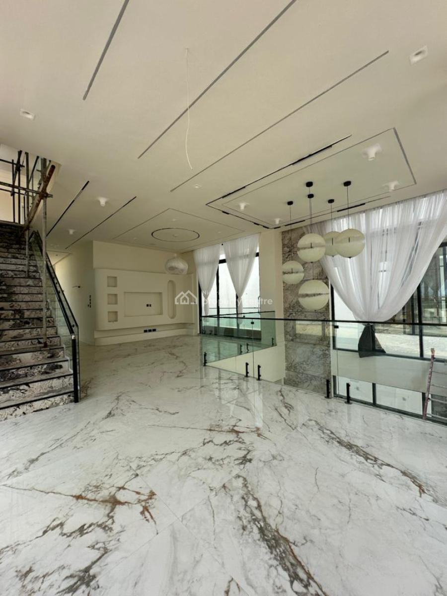 5 Bedroom Fully Detached House, Lekki Phase 1, Lekki, Lagos, Detached Duplex for Sale