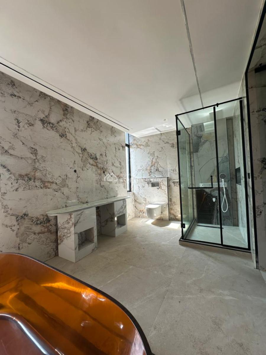 5 Bedroom Fully Detached House, Lekki Phase 1, Lekki, Lagos, Detached Duplex for Sale