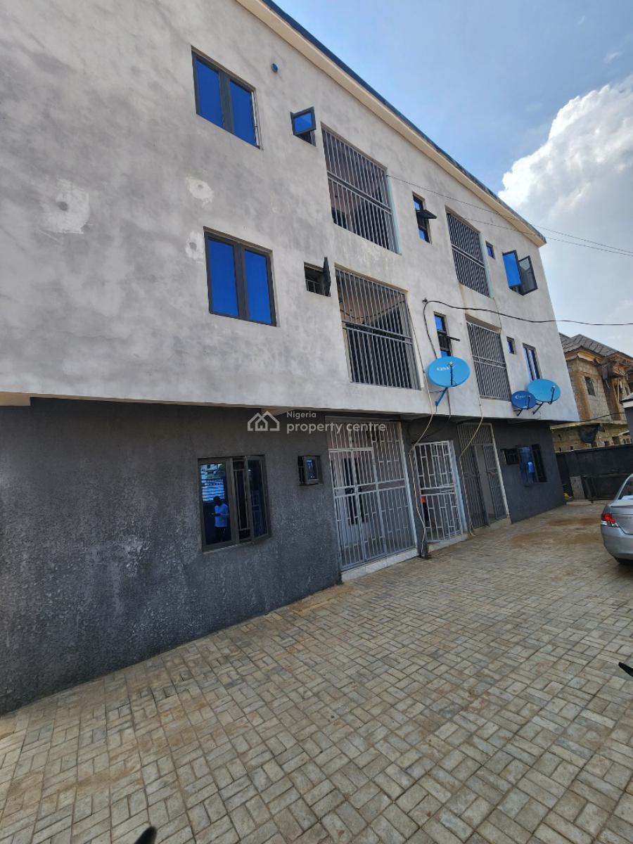 Luxury Two Bedroom Block of Flat, Dawaki District, Dawaki, Gwarinpa, Abuja, Flat / Apartment for Rent