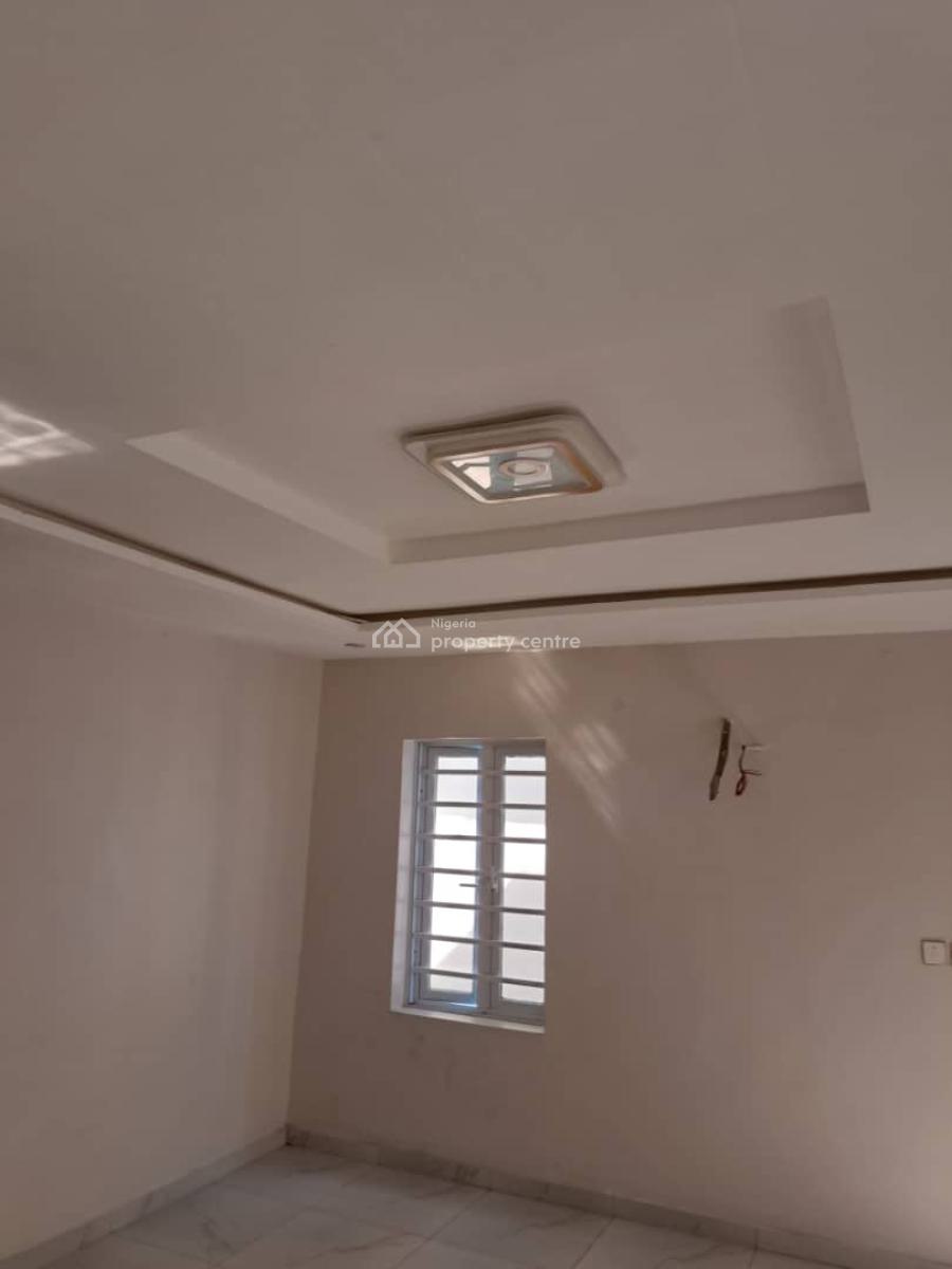 Lovely 5 Bedroom Semi Detached with Bq, Osapa, Lekki, Lagos, Semi-detached Duplex for Rent