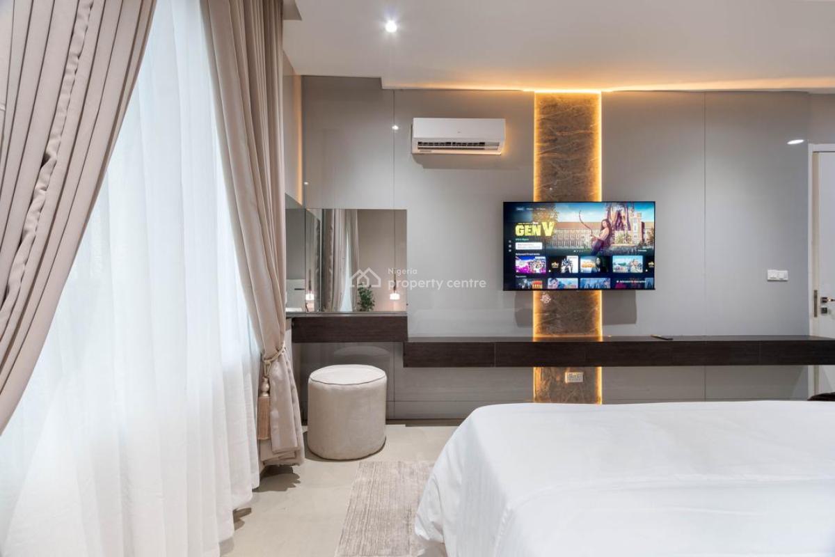 2 Bedroom Apartment, Lekki Phase 1, Lekki, Lagos, Terraced Duplex Short Let