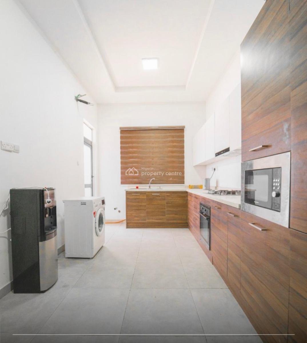 Fully Furnished & Service 3 Bedroom Apartment with Bq Fitted Kitchen, Ikate, Lekki, Lagos, Flat / Apartment for Rent