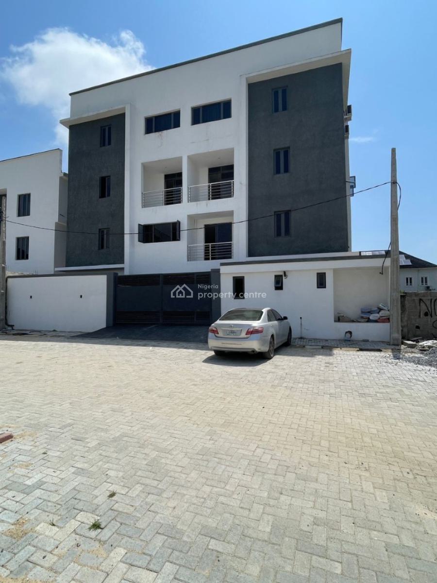 2 Bedroom Apartment ( Last Floor), Ikate, Lekki, Lagos, Ikate, Lekki, Lagos, Flat / Apartment for Rent