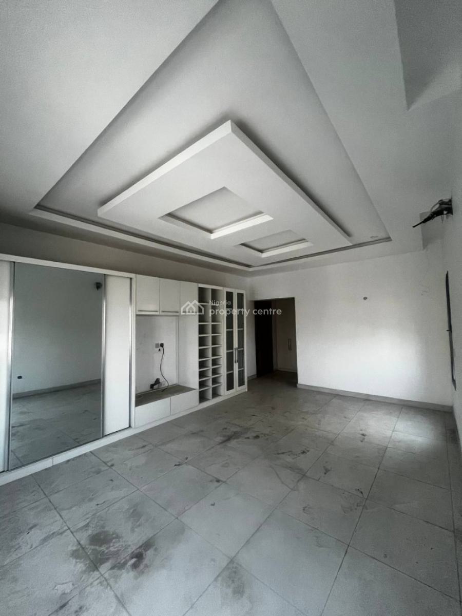 5 Bedroom Detached House with Bq, Lekki, Lagos, Detached Duplex for Sale