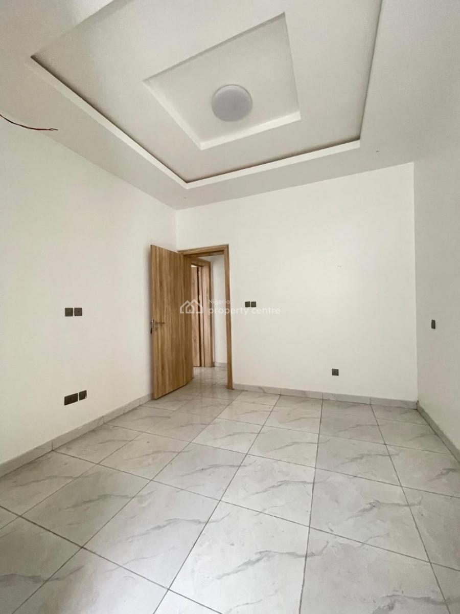 2 Bedroom Apartment with Swimming Pool, Gov. Consent, Off Spg Road, Ologolo, Lekki, Lagos, Flat / Apartment for Sale