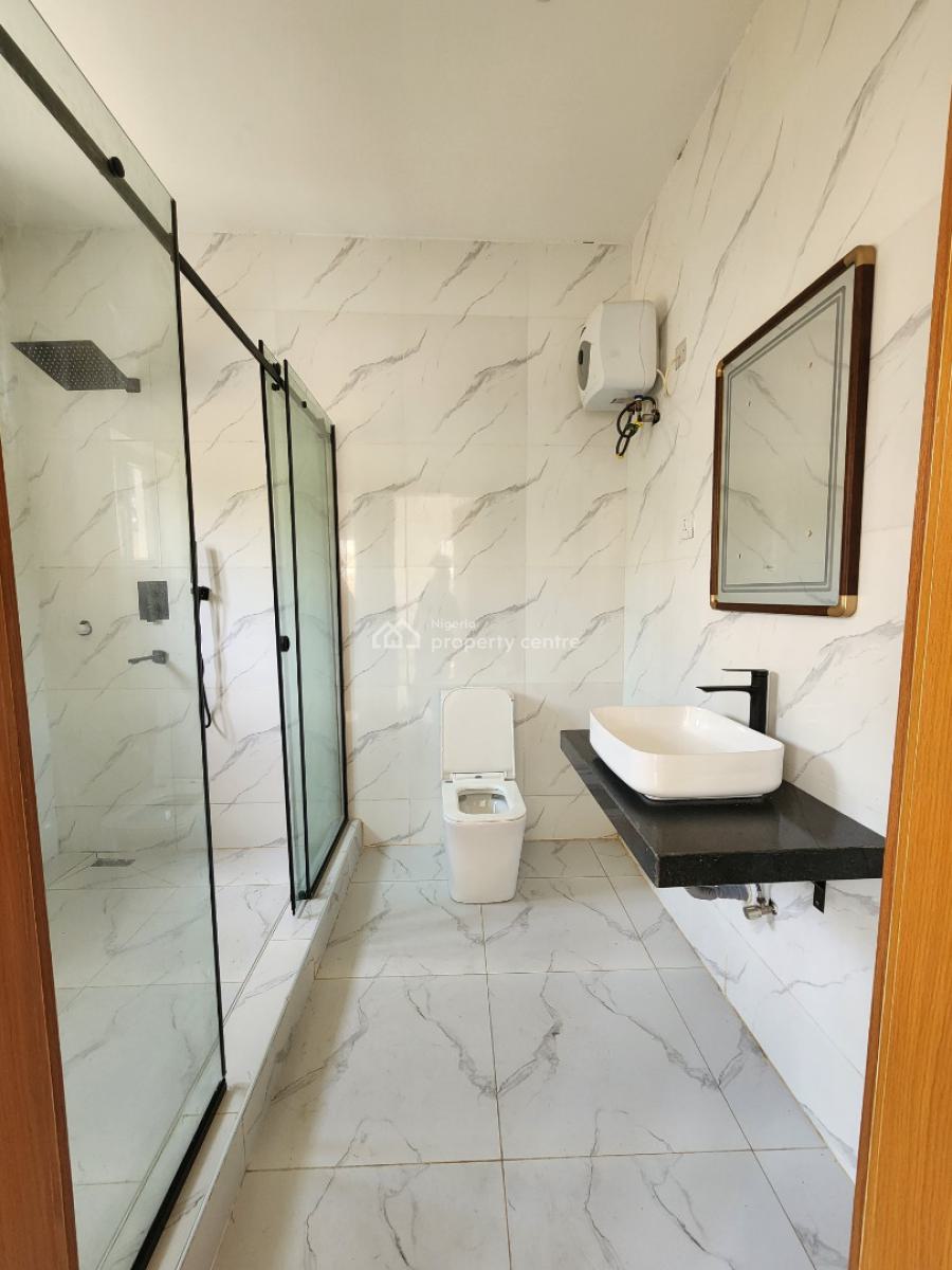 Spacious 3 Bedroom Flat with a Bq, Banana Island, Ikoyi, Lagos, Flat / Apartment for Rent