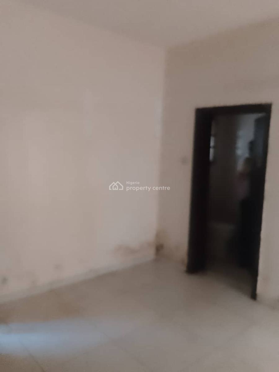 Well Maintained 1 Bedroom Apartment, Lekki Phase 1, Lekki, Lagos, Mini Flat (room and Parlour) for Rent