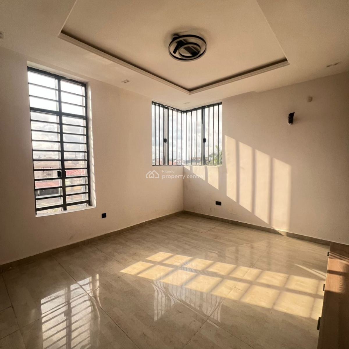 Fantastic 5 Bedroom Fully Detached Duplex with Bq, Lekki Phase 1, Lekki, Lagos, Detached Duplex for Sale